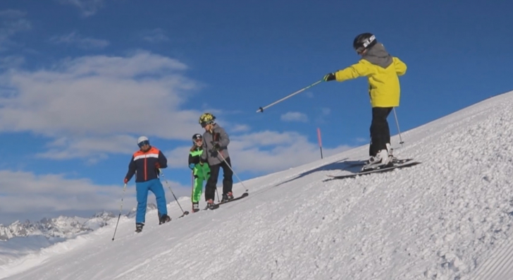 Skilager Feusi Primarstufe auf dem Rosswald