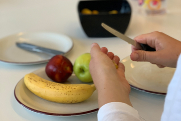 Plate with fruits